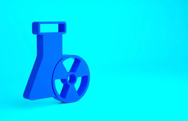 Béquer químico Blue Laboratory com ícone líquido tóxico isolado em fundo azul. Símbolo de risco biológico. Símbolo perigoso com ícone de radiação. Conceito de minimalismo. 3D ilustração 3D render — Fotografia de Stock