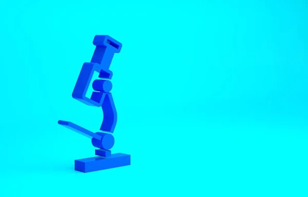 Icono del microscopio azul aislado sobre fondo azul. Química, instrumento farmacéutico, herramienta de aumento de microbiología. Concepto minimalista. 3D ilustración 3D render —  Fotos de Stock