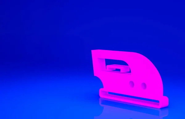 Icono de hierro eléctrico rosa aislado sobre fondo azul. Plancha de vapor. Concepto minimalista. 3D ilustración 3D render — Foto de Stock