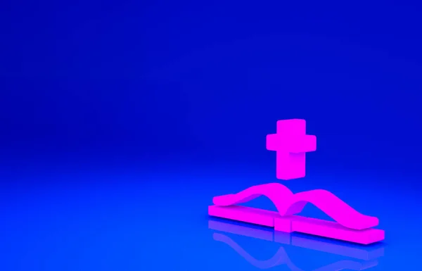 Libro de la Sagrada Biblia rosa icono aislado sobre fondo azul. Concepto minimalista. 3D ilustración 3D render —  Fotos de Stock