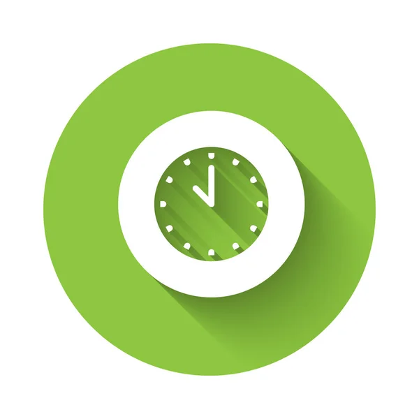 Значок Белые Часы Длинном Теневом Фоне Символ Времени Кнопка Зеленого — стоковый вектор