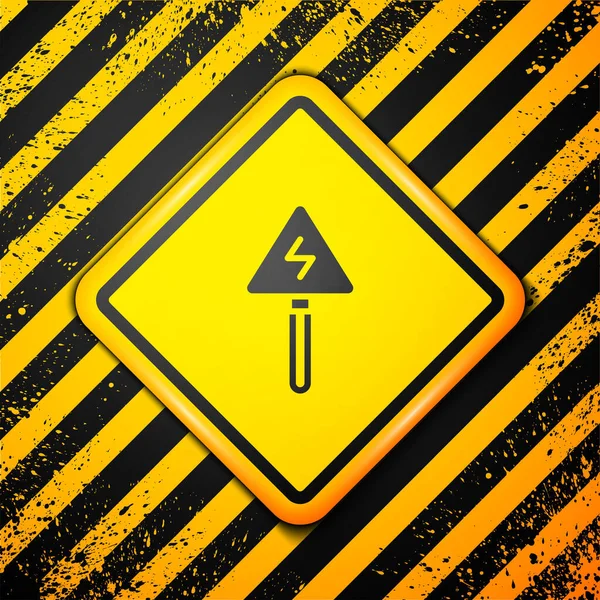 Black High voltage sign icon isolated on yellow background. Danger symbol. Arrow in triangle. Warning icon. Warning sign. Vector — 图库矢量图片