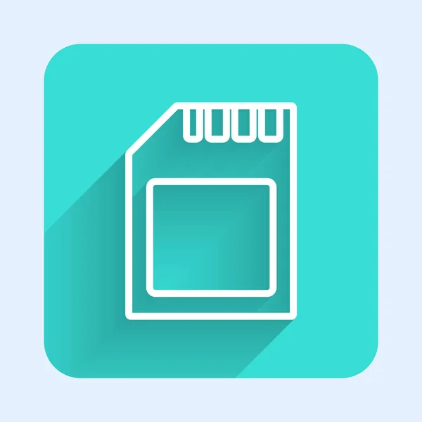 Icono de tarjeta SD de línea blanca aislado con sombra larga. Tarjeta de memoria. Icono del adaptador. Botón cuadrado verde. Vector — Archivo Imágenes Vectoriales