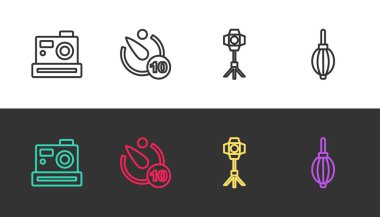 Fotoğraf makinesi, kamera zamanlayıcısı, Softbox ışığı ve toz üfleyiciyi siyah ve beyaza ayarlayın. Vektör