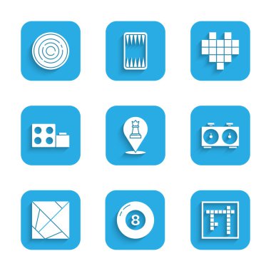 Satranç, bilardo, bilardo topu, bingo, satranç saati, Rubik küp, oyuncak taş tuğlalar, oyun için piksel kalp ve Checker çipleri simgesi. Vektör