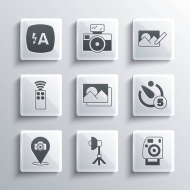 Softbox ışığı, fotoğraf makinesi, kamera zamanlayıcısı, çerçeve, uzaktan kumanda, otomatik flaş ve rötuş simgesini ayarla. Vektör