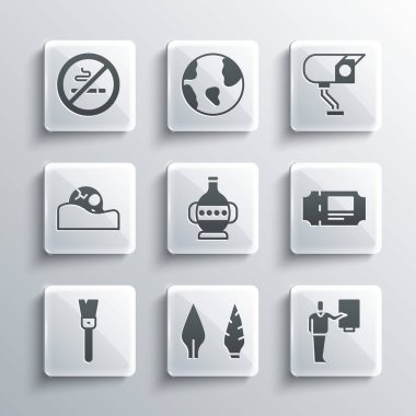 Taş Devri ok başı, müze rehberi, bilet, Antik amforalar, boya fırçası, insan kafatası, sigara içilmez ve güvenlik kamerası ikonu. Vektör