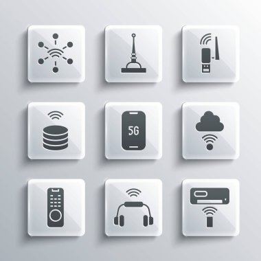Smart kulaklık sistemi, klima, Network bulut bağlantısı, 5G ile mobil, uzaktan kumanda, veri sunucusu ve Usb kablosuz adaptör simgesi ayarlayın. Vektör