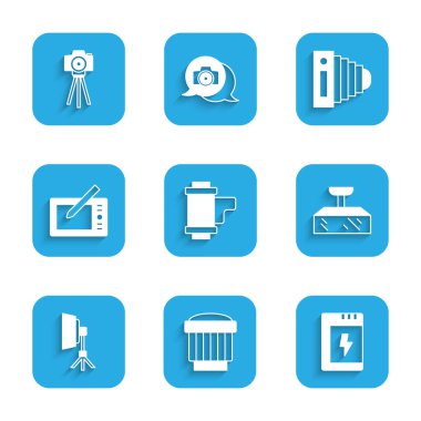 Kamera rulo kartuşu, fotoğraf lensi, kamera pili, Softbox ışığı, grafiksel tablet, fotoğraf ve simge ayarlayın. Vektör