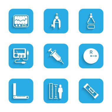 Şırıngayı, boy ölçme gövdesini, inşaat kabarcığı seviyesini, yarıçapını, köşe cetvelini, multimetreyi, voltmetreyi, pusulayı ve alet simgesini ayarla. Vektör