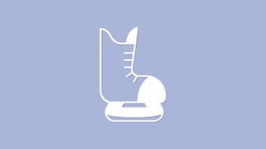 Beyaz Patenler simgesi mor arkaplanda izole edilmiş. Buz pateni ayakkabısı ikonu. Kılıçlı spor botlar. 4K Video hareketli grafik canlandırması