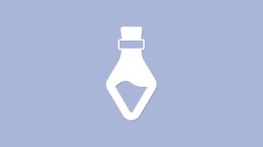 Mor zemin üzerinde iksir ikonu olan beyaz şişe. Sihirli iksirli matara. Mutlu Cadılar Bayramı Partisi. 4K Video hareketli grafik canlandırması