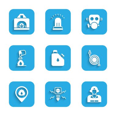 Tüp yakıtı, elektrik kıvılcımı, itfaiyeci, hortum makarası, yangın alevi, kova söndürme, gaz maskesi ve şömine ikonu yerleştirin. Vektör