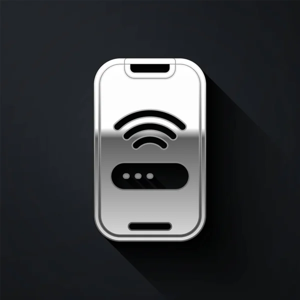 Smartphone argento con icona di connessione wireless wi-fi gratuita isolato su sfondo nero. Tecnologia wireless, connessione wi-fi, rete wireless. Lungo stile ombra. Vettore — Vettoriale Stock