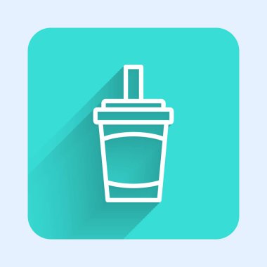 Pipet içen beyaz çizgi kağıt bardak ve uzun gölge arkaplan izole su ikonu. Soda bardağı. Taze soğuk içecek sembolü. Yeşil kare düğmesi. Vektör