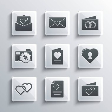 Tebrik kartı, anahtar delikli kalp, İki Bağlı Kalp, Fotoğraf makinesi ve ikon. Vektör