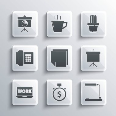 Set Zamanı para, masa lambası, diyagramlı karton tahta, not etiketleri, dizüstü bilgisayar metinleri, telefon ve kaktüs ve saksı ikonunda sulu. Vektör