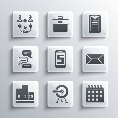 Hedefi ok, takvim, zarf, sohbet mesajları, kazanan podyum ödülü, konuşma balonu sohbeti, Proje ekibi tabanı ve pano kontrol listesi simgesi ile ayarla. Vektör