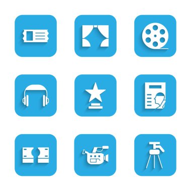 Film kupası, sinema kamerası, tripod, poster, kağıt para, kulaklık, film makarası ve bilet ikonu. Vektör