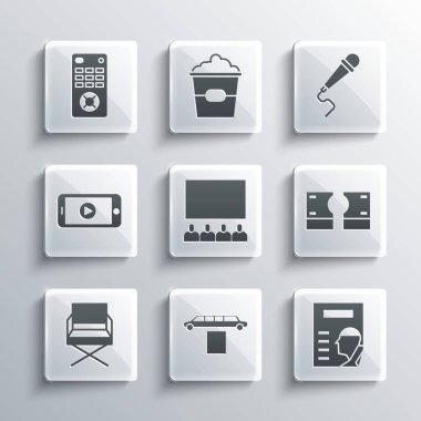 Limuzin arabası, halı, sinema afişi, kağıt para yığını, ekranlı oditoryum, yönetmen koltuğu, online oyun videosu, uzaktan kumanda ve mikrofon ikonu. Vektör