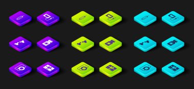 Acil telefon görüşmesi, kardiyogramlı dizüstü bilgisayar, kırık kemik, ilaç şişesi ve haplar, ultrason ve şırınga ikonu. Vektör