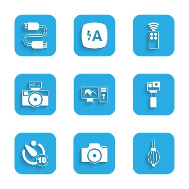 Fotoğraf rötuşlama, kamera, toz üfleyici, aksiyon, kamera zamanlayıcısı, flaş, uzaktan kumanda ve USB kablo ikonu ile ayarlayın. Vektör