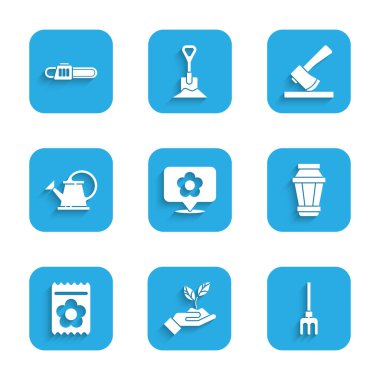 Çiçekli konum, çevresel bitki, bahçe tırmığı, lamba, tam tohum bitkisi, su kovası, tahta balta ve elektrikli testere ikonu. Vektör