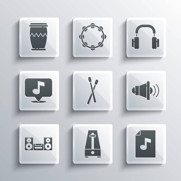 Набор метронома с маятником, ноты музыкальной книги, громкость динамика, барабанные палочки, домашний стерео, музыкальные и наушники значок. Вектор