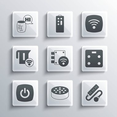 Su sensörü, elektrik uzatma kablosu, akıllı banyo terazileri, dijital kapı kilidi, ev, elektrikli su ısıtıcısı, ses asistanı ve kablosuz internet ağı ikonu. Vektör