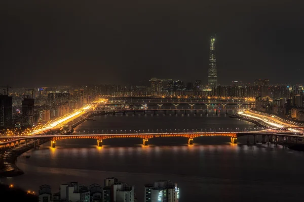 汉河夜景 — 图库照片