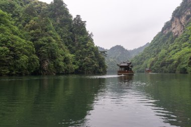 baofeng Gölü sahne
