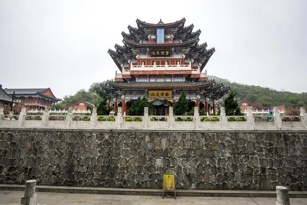 Tianmen berg tempel het platform — Stockfoto