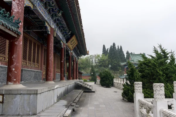 Tianmen berg tempel het platform — Stockfoto