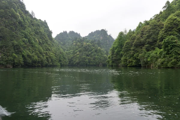 Paisaje lago baofeng — Foto de Stock