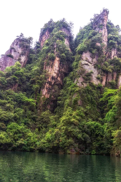 Baofeng paisagem lago — Fotografia de Stock