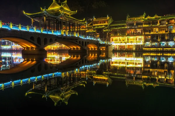 fenghuang gece görünümü