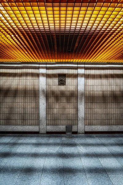 Anguk Stacji Metra Hall Seulu Korea Południowa Podjęte Pomarańczowym Sufitem — Zdjęcie stockowe