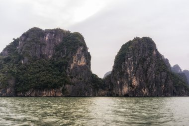 Halong Körfezi