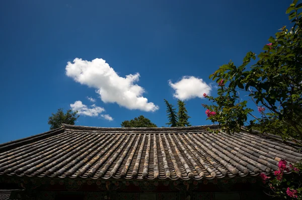 Korean traditional roof tile — Stock Photo, Image