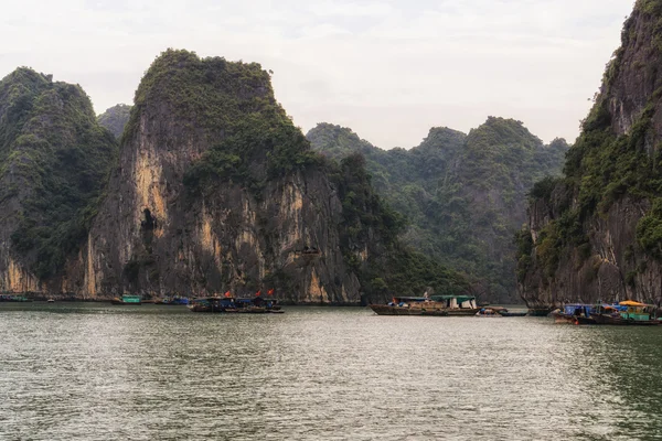 Halong bay — Stock Photo, Image