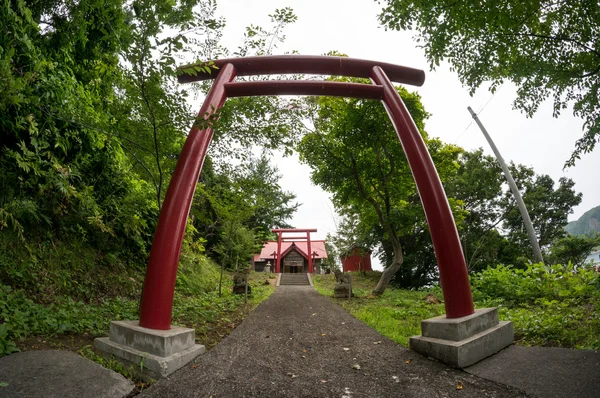 山の中の神社 — ストック写真