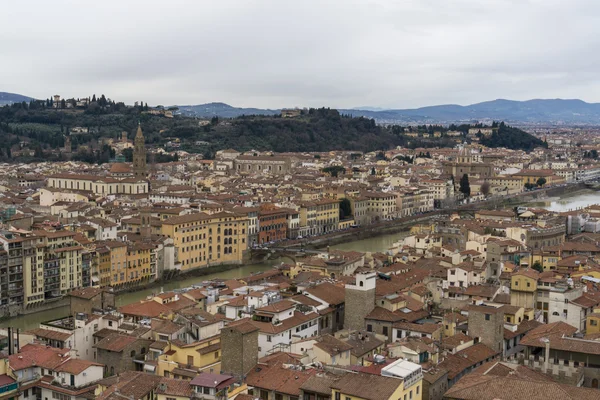 View of River Arno from Vecchio tower — Stock Photo, Image