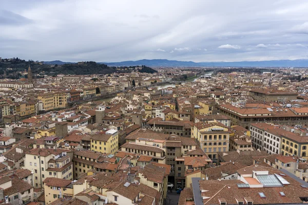 View of River Arno from Vecchio tower — Stock Photo, Image