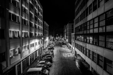 Roma sokaklarında boş sabah