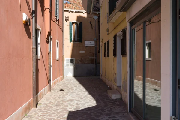 Küçük alleyway Venedik — Stok fotoğraf