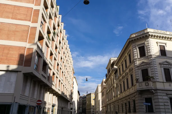 Woningen en kantoorgebouwen in Rome — Stockfoto