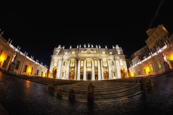 Piazza San Pietro e Basilica — Foto Stock