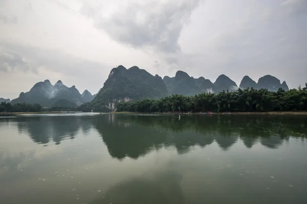 Xingping reflexión de la mañana — Foto de Stock