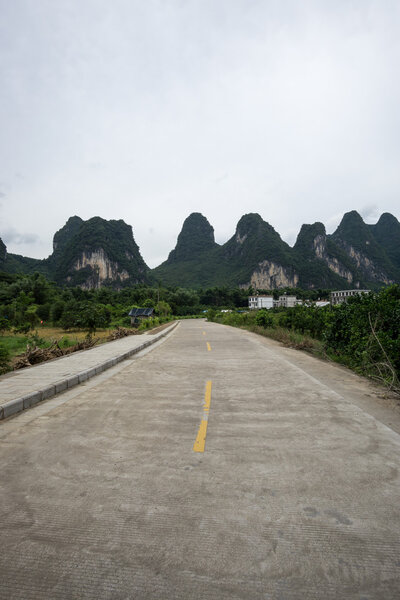 The road nearby li river