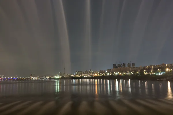 Fontaine arc-en-ciel Banpo Bridge — Photo